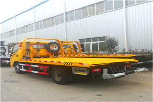 白玉附近拖车救援搭电